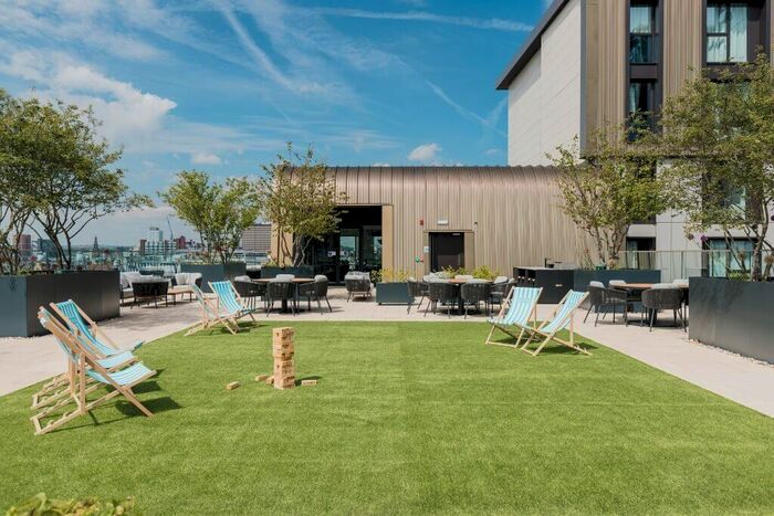 1 Bedroom Flat To Rent In New York Square, Leeds, LS2