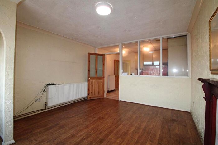 2 Bedroom Terraced Bungalow For Sale In Alder Road, Kingswinford, DY6