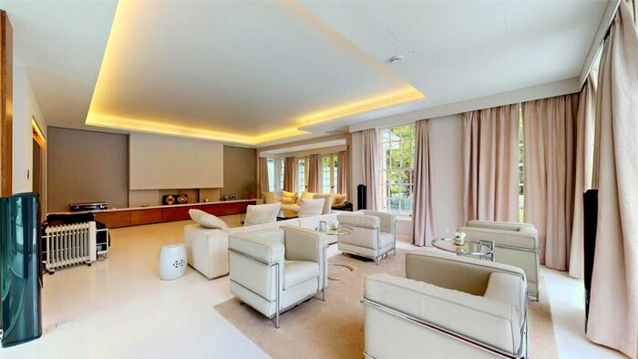 6 Bedroom Detached House To Rent In Ingram Avenue, Hampstead Garden Suburb, London, NW11