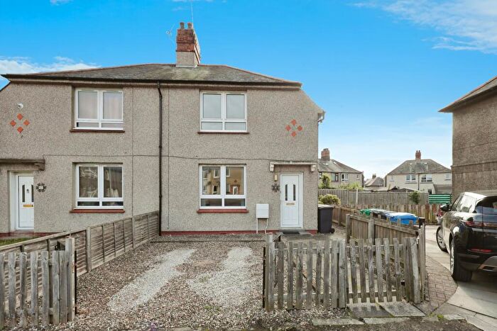 2 Bedroom Semi-Detached House For Sale In Mary Place, Dunfermline, Fife, KY11