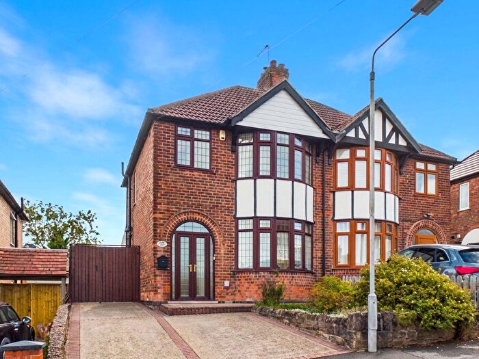 3 Bedroom Semi Detached House For Sale In Ernest Road, Carlton, Nottingham, NG4