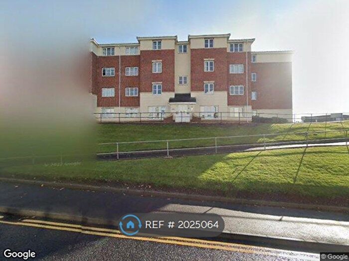 2 Bedroom Flat To Rent In Citadel East, Killingworth, Newcastle Upon Tyne, NE12