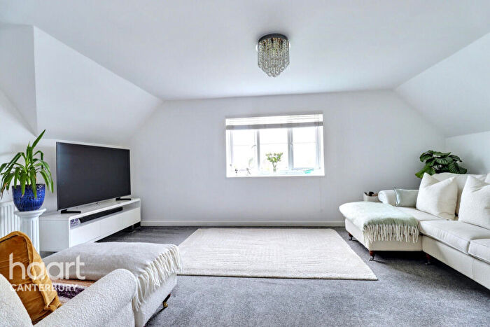 2 Bedroom Apartment For Sale In The Sycamores, Canterbury, CT3