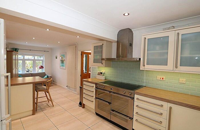 3 Bedroom End Of Terrace House For Sale In Whitchurch On Thames - Walk To Pangbourne Shops, Amenities, Train Station & Highly Regarded Whitchurch Primary School, RG8