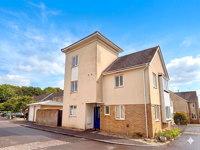 4 Bedroom Detached House For Sale In Acanthus Court, Whiteley, PO15