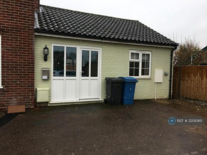 1 Bedroom Maisonette To Rent In Bures Road, Great Cornard, CO10