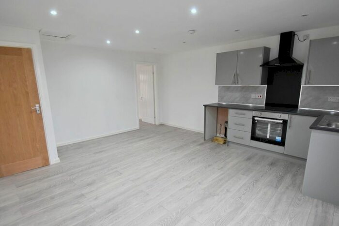 1 Bedroom Flat To Rent In Rochdale Road, Bury, BL9