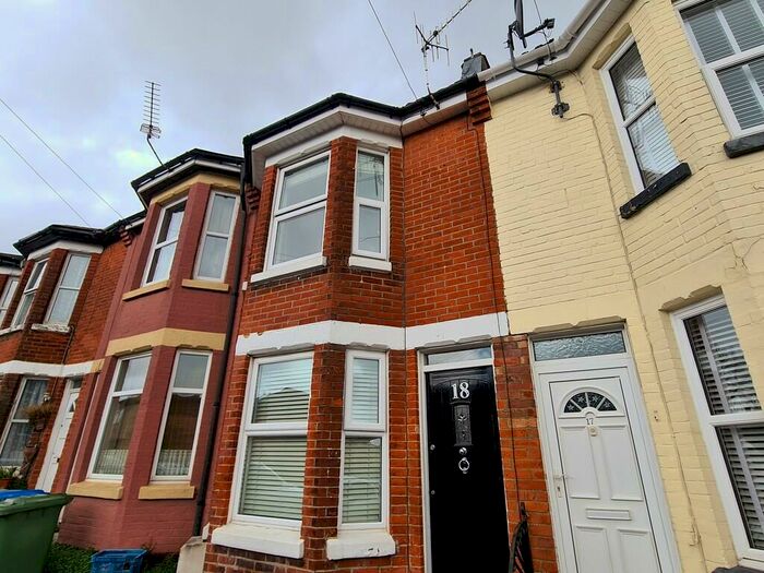 2 Bedroom Terraced House To Rent In Queens Road, Southampton, SO15