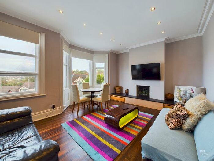 4 Bedroom End Of Terrace House To Rent In Compton Road, Brighton, BN1