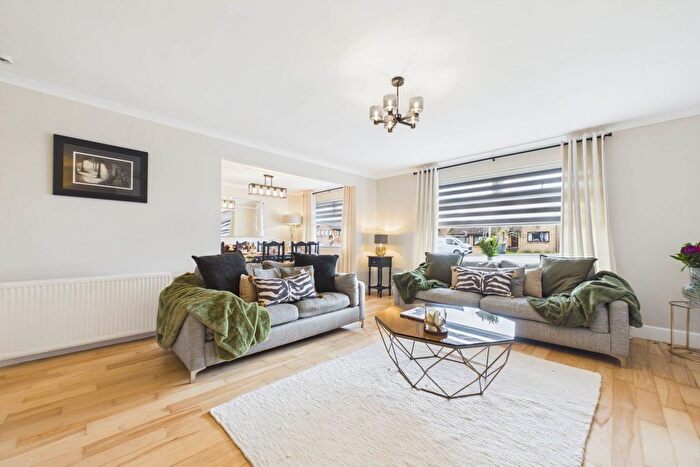 5 Bedroom Detached Bungalow For Sale In Silverbirch Gardens, Quarter, Hamilton, ML3