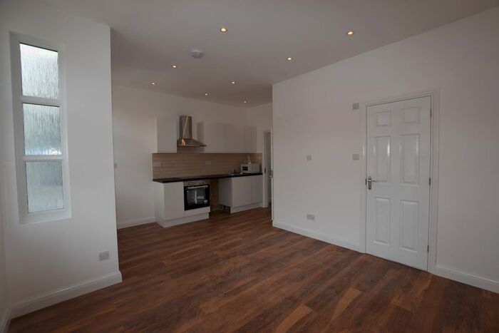 Studio To Rent In Larch Road, London, NW2