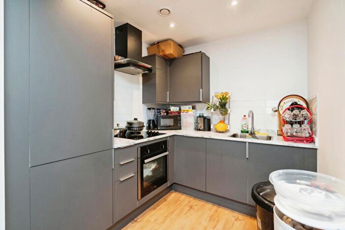 1 Bedroom Flat For Sale In Lincoln House, Nelson Street, Bolton, BL3