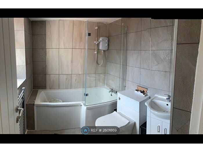 2 Bedroom Terraced House To Rent In Summer Rd, Birmingham, B65