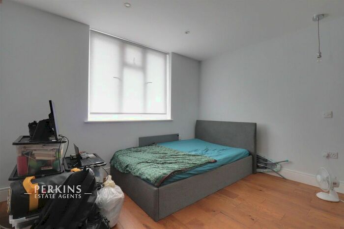 Studio To Rent In Oldfield Lane North, Greenford, UB6