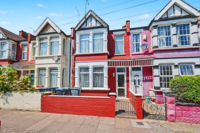 3 Bedroom Terraced House For Sale In Yewfield Road, London, NW10