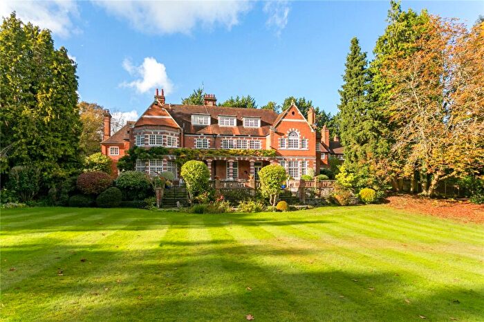 14 Bedroom Detached House For Sale In Windmill Road, Fulmer, SL3