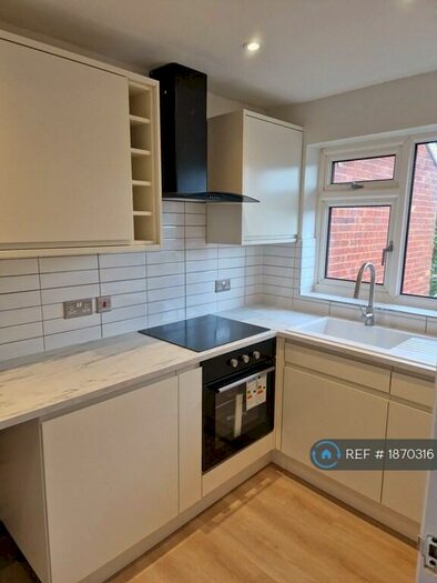 1 Bedroom Flat To Rent In Bournewood Road, Orpington, BR5