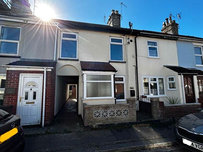 2 Bedroom Terraced House To Rent In Trafalgar Road West, Gorleston, NR31