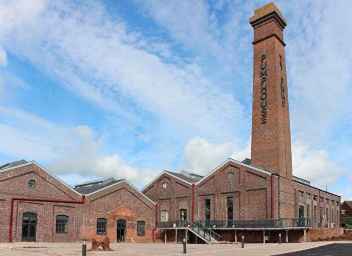 1 Bedroom Flat To Rent In The Pumphouse, Hood Road, Barry, CF62