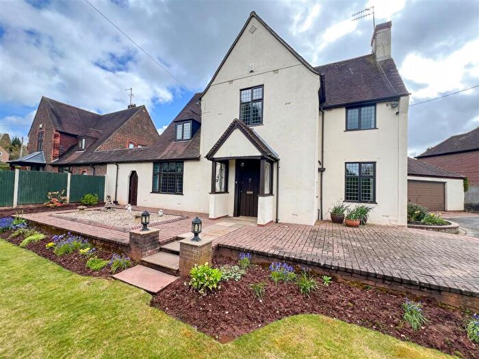 4 Bedroom Detached House For Sale In Glenmore, Cheadle Road, Leek, ST13