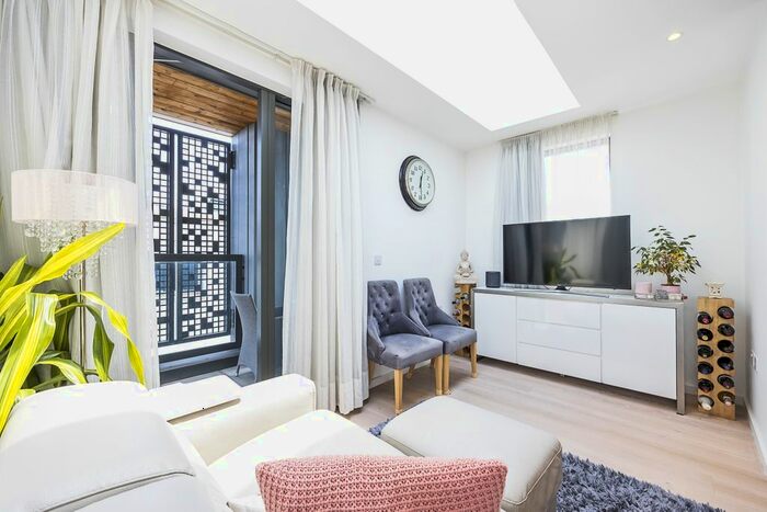 1 Bedroom Flat To Rent In Bardsley Lane, London, SE10