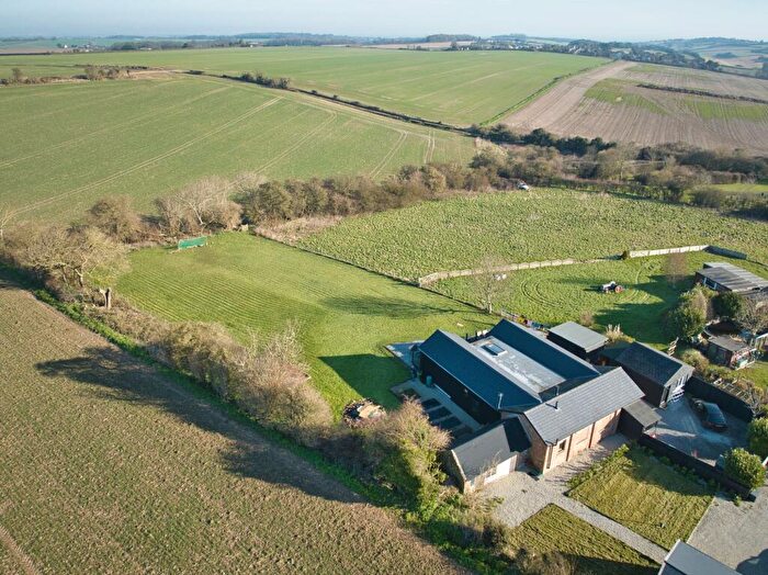 3 Bedroom Detached House For Sale In Dover Road, Westcliffe, CT15