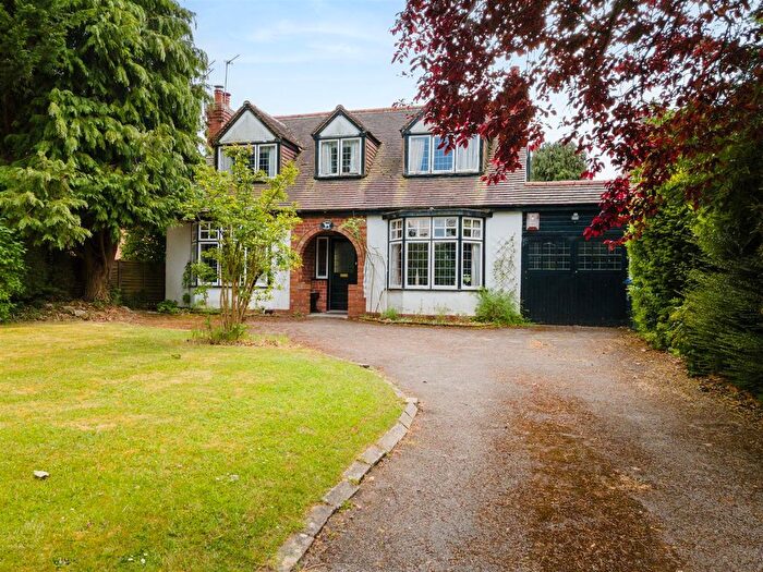 3 Bedroom Detached House For Sale In Mill Lane, Rowington, Warwick, CV35
