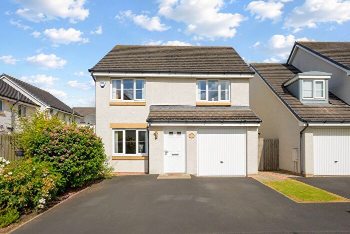 4 Bedroom Detached House For Sale In Redwing Wynd, Dunfermline, KY11