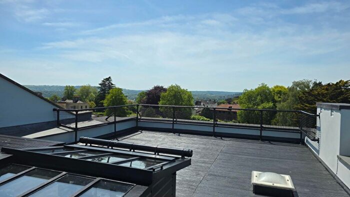 3 Bedroom Apartment To Rent In Clifton, Clifton Road, BS8