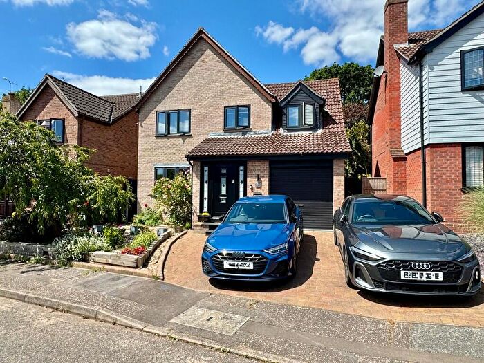 4 Bedroom Detached House For Sale In Washington Road, Maldon, CM9