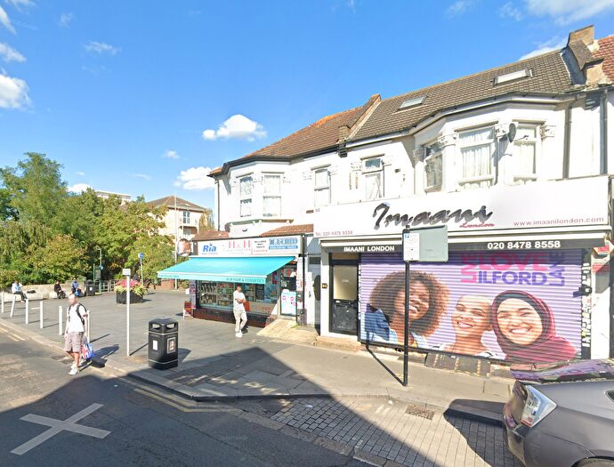 4 Bedroom Flat To Rent In Ilford Lane, Ilford, IG1