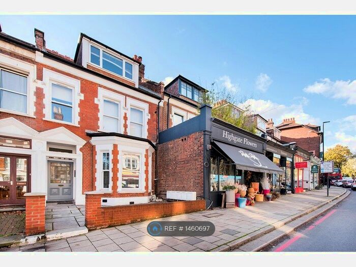 Studio To Rent In Archway Road, London, N6