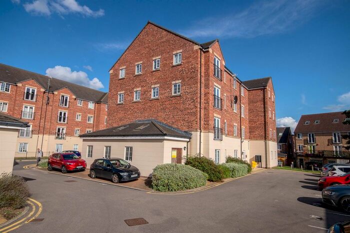 2 Bedroom Flat To Rent In Scholars Court, Principal Rise, Dringhouses, York, YO24