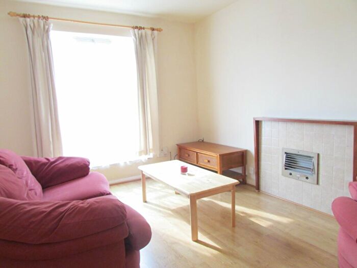 1 Bedroom Apartment To Rent In Pearce House, Junction Road, Archway, N19