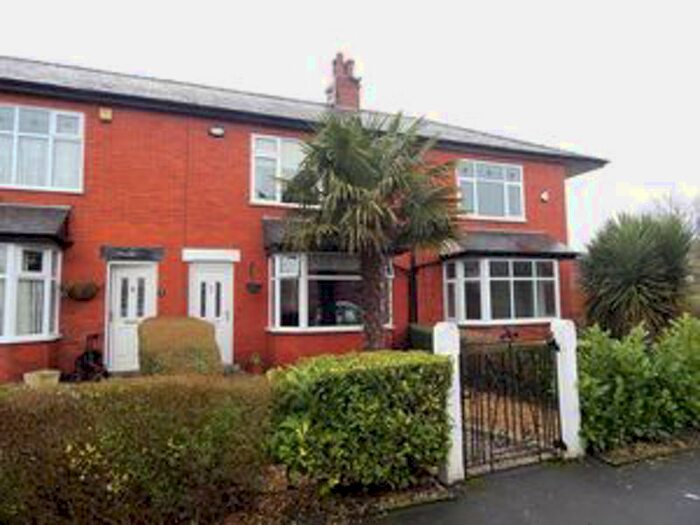 2 Bedroom Mews To Rent In Leyland Road, Penwortham, Preston, PR1