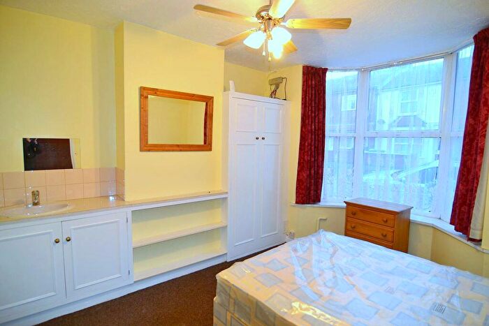 1 Bedroom Terraced House To Rent In Alfred Street, Southampton, SO14