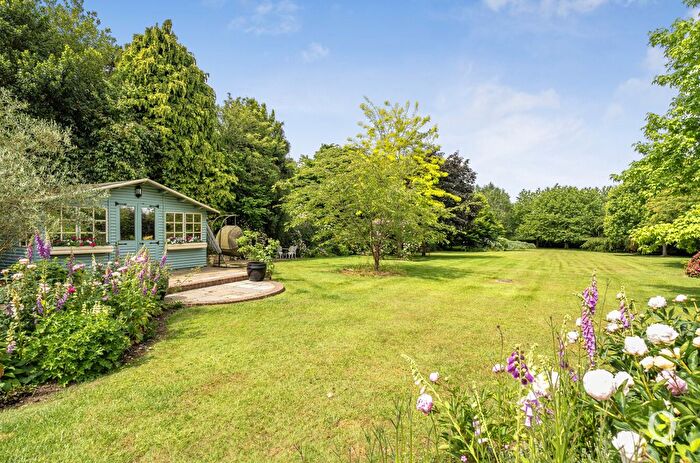 5 Bedroom Detached House For Sale In The Street, Hartlip, Sittingbourne, Kent, ME9