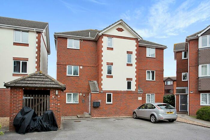 1 Bedroom Flat To Rent In Whiteacres Close, Gosport, PO12