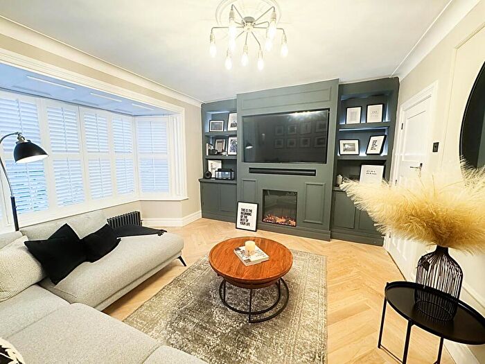 2 Bedroom Semi Detached House For Sale In Station Road, Wallsend, NE28