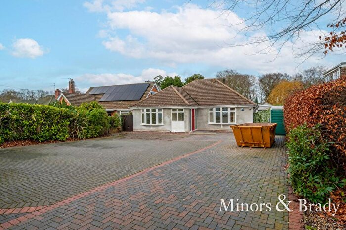 5 Bedroom Detached Bungalow To Rent In Yarmouth Road, Lowestoft, NR32