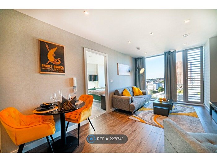 1 Bedroom Flat To Rent In Greengate, Salford, M3