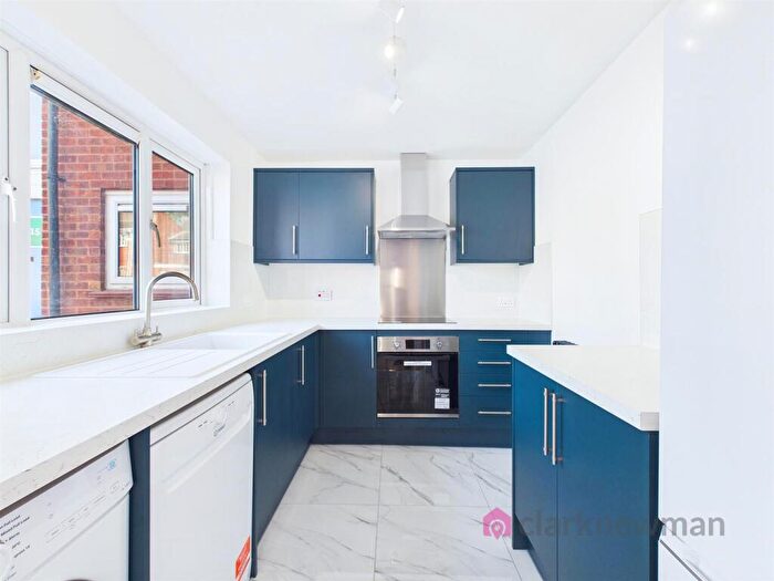 1 Bedroom Apartment For Sale In Red Willow, Harlow, CM19
