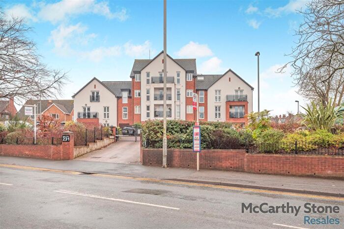 1 Bedroom Flat For Sale In Algar Court, Penn Road, Wolverhampton, WV4