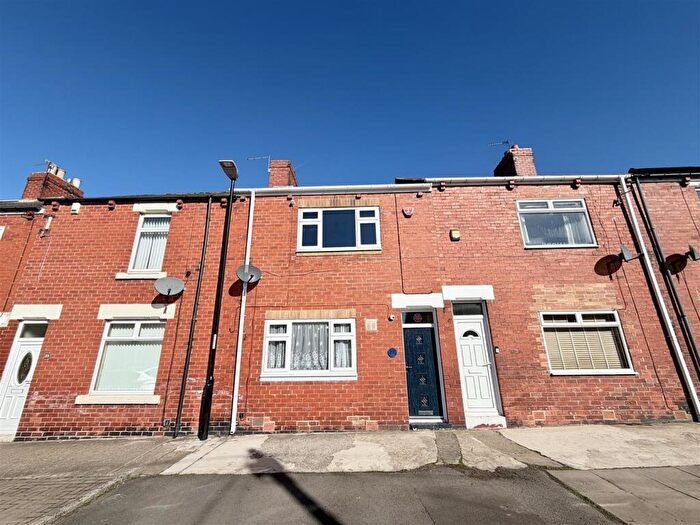 2 Bedroom House For Sale In Gilpin Street, Houghton Le Spring, DH4