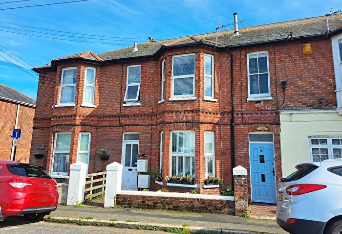 2 Bedroom Flat For Sale In Lower Green Road, St Helens, Isle Of Wight, PO33