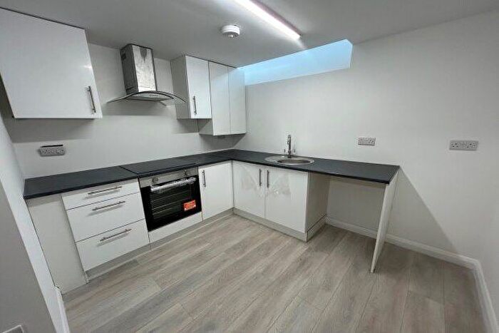 1 Bedroom Studio To Rent In Woodborough Road, Nottingham, NG3