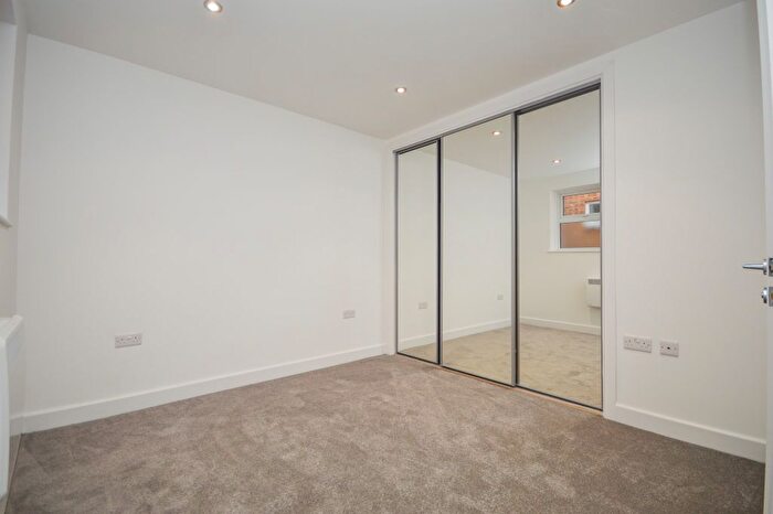 1 Bedroom Flat To Rent In - Victoria Road, Old Town, Swindon, SN1