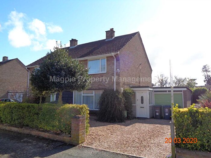 3 Bedroom Semi Detached House To Rent In Eaton Ford, PE19