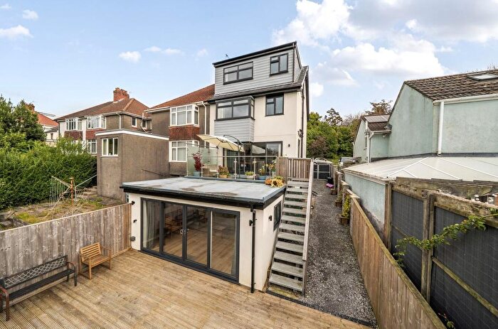 4 Bedroom Semi-Detached House For Sale In Gower Road, Killay, Swansea, SA2