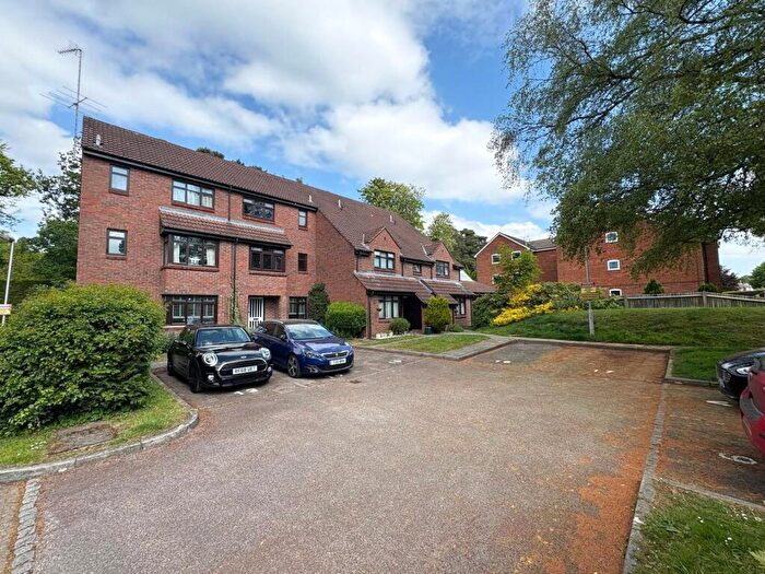 1 Bedroom Maisonette To Rent In Gordon Road, Camberley, Surrey, GU15